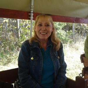 Meet your Posher, Charlene